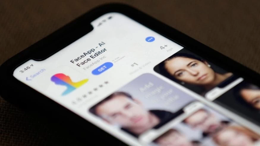 Ανησυχία στις ΗΠΑ για το FaceApp – Έρευνα από το FBI ζητεί αμερικανός γερουσιαστής – Ποιοι οι κίνδυνοι